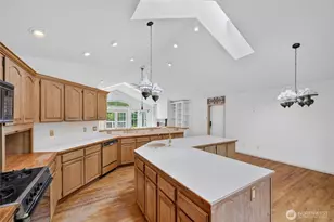 200 Lilac Dr, Mount Vernon, WA 98273 - Photo 15