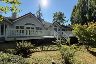 200 Lilac Dr, Mount Vernon, WA 98273 - Photo 1