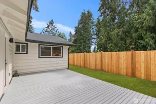 10459 NE 142nd St, Kirkland, WA 98034 - Photo 25