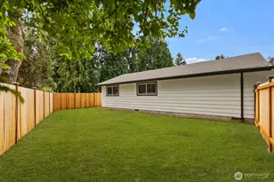 10459 NE 142nd St, Kirkland, WA 98034 - Photo 29