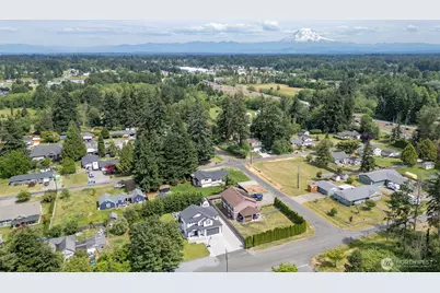 10519 24th Avenue E, Tacoma, WA 98445 - Photo 29