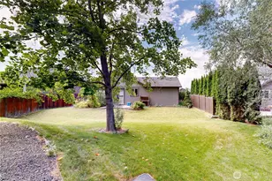 1310 SW Riparian Ct, College Place, WA 99324 - Photo 27