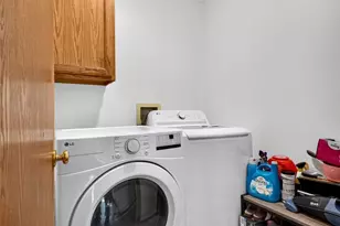 401 E 69th St, Tacoma, WA 98404 - Photo 9