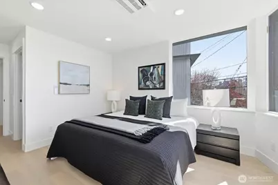 2010 Fairview Avenue E #B, Seattle, WA 98102 - Photo 19