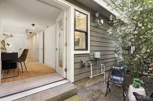 746 Boylston Ave E, Seattle, WA 98102 - Photo 33