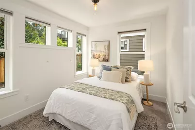 746 Boylston Avenue E #A, Seattle, WA 98102 - Photo 29