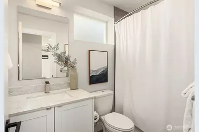 1802 38th Avenue, Seattle, WA 98122 - Photo 7