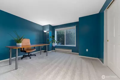 18505 SE Newport Way #F131, Issaquah, WA 98027 - Photo 21