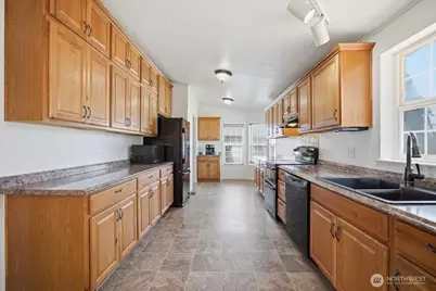 4225 Twinlake Ct, West Richland, WA 99353 - Photo 11