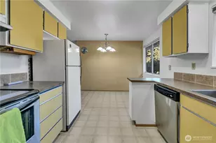 1404 SW 360th St, Federal Way, WA 98023 - Photo 11