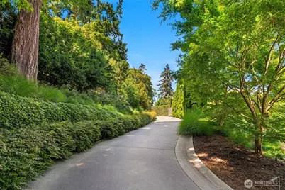 62526 Re Undisclosed, Seattle, WA 98112 - Photo 1