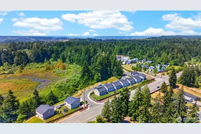 19757 119th Street E, Bonney Lake, WA 98391 - Photo 3