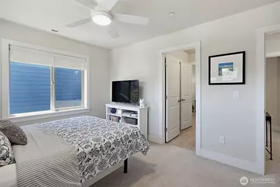 8110 197th Avenue E, Bonney Lake, WA 98391 - Photo 21