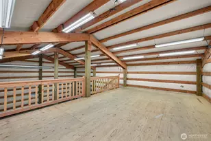8141 Comox Road W, Blaine, WA 98230 - Photo 23