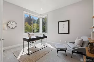 24309 NE 24th St, Sammamish, WA 98074 - Photo 17
