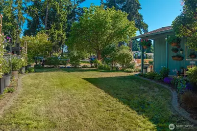 10701 125th Street E, Puyallup, WA 98374 - Photo 31