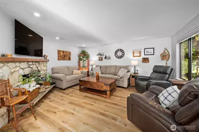 10701 125th Street E, Puyallup, WA 98374 - Photo 7