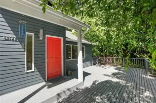12122 NE 108th St, Kirkland, WA 98033 - Photo 1