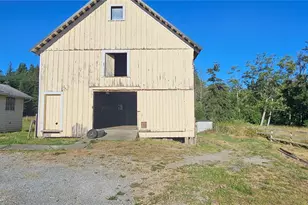 779 Old Willow Ln, Camano Island, WA 98282 - Photo 9