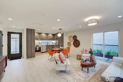 7914 34th Avenue SW, Seattle, WA 98126 - Photo 3
