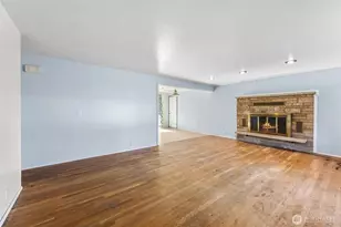 19648 105th Ave SE, Renton, WA 98055 - Photo 3