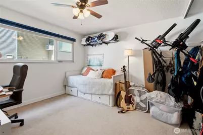 2703 Boylston Ave E #201, Seattle, WA 98102 - Photo 23