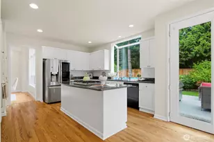 20705 40th Dr SE, Bothell, WA 98021 - Photo 13