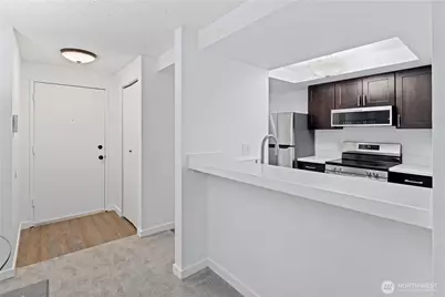 14515 NE 32nd Street #H104, Bellevue, WA 98007 - Photo 15