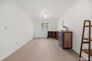 18411 Ballantrae Dr, Arlington, WA 98223 - Photo 9