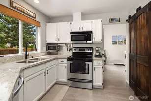 1412 90th Dr NE, Lake Stevens, WA 98258 - Photo 9