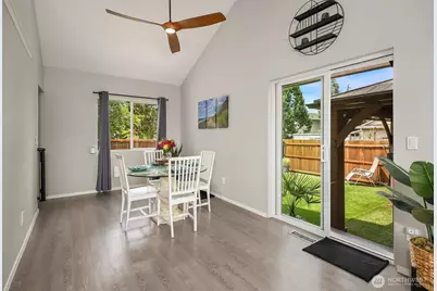 1412 90th Drive NE, Lake Stevens, WA 98258 - Photo 7
