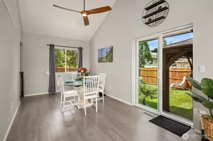 1412 90th Dr NE, Lake Stevens, WA 98258 - Photo 7