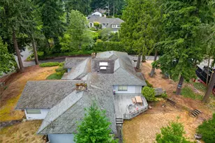 7836 NE 14th St, Medina, WA 98039 - Photo 3