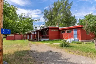 517 Lufkin Ln, Winthrop, WA 98862 - Photo 3