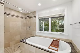 37 Tatoosh Ky, Bellevue, WA 98006 - Photo 23