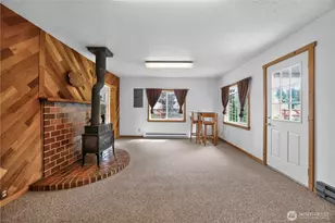 23617 Orting Kapowsin Hwy E, Graham, WA 98338 - Photo 7