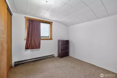 23617 Orting Kapowsin Highway E, Graham, WA 98338 - Photo 17