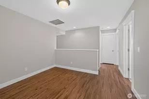 722 E 18th St, La Center, WA 98629 - Photo 23
