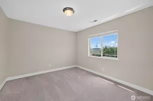 722 E 18th St, La Center, WA 98629 - Photo 27