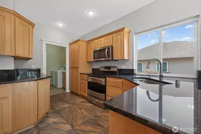 722 E 18th St, La Center, WA 98629 - Photo 13