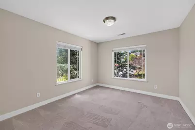 722 E 18th St, La Center, WA 98629 - Photo 25