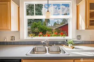 2817 Broadway, Bellingham, WA 98225 - Photo 11