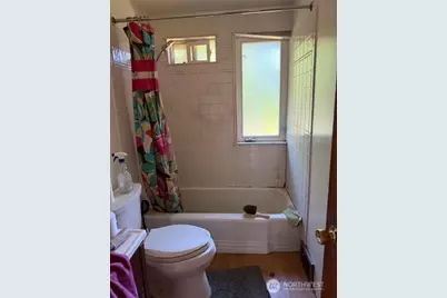 1715 146th Avenue SE, Bellevue, WA 98007 - Photo 11