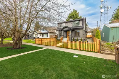 949 S Ridgewood Avenue, Tacoma, WA 98405 - Photo 35