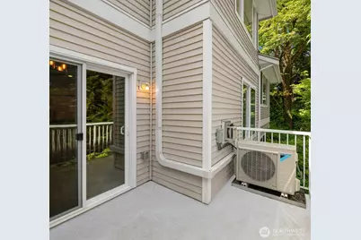 12113 NE 172nd Place #J202, Bothell, WA 98011 - Photo 13