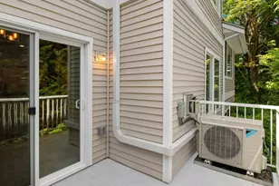 12113 NE 172nd Pl, Bothell, WA 98011 - Photo 13