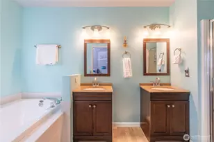 10906 181st Ave Pl E, Bonney Lake, WA 98391 - Photo 19