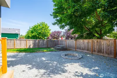10906 181st Avenue Pl E, Bonney Lake, WA 98391 - Photo 27