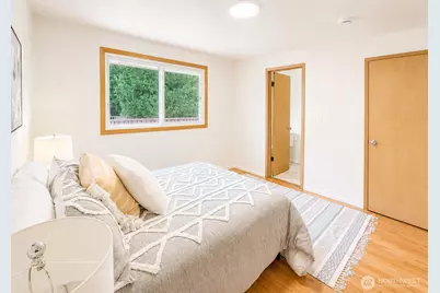 11253 12th Avenue S, Seattle, WA 98168 - Photo 11