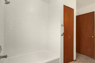 7805 186th St SW, Edmonds, WA 98026 - Photo 19
